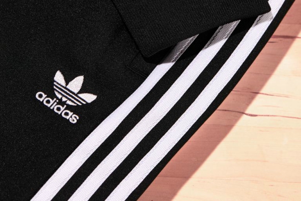 Adidas je dokaz da trenerke ne izlaze iz mode
