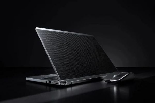 acer-i-porsche-predstavljaju-luksuzni-laptop