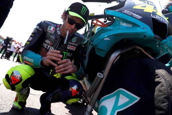 Legendarni Valentino Rosi oprašta se od motocikala na kraju ove sezone