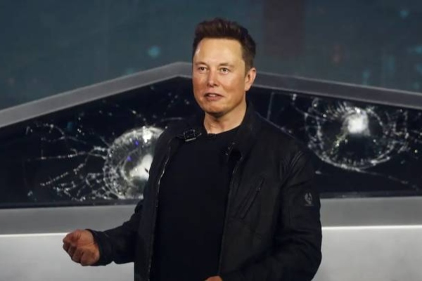 Elon Mask više ne poseduje ni jednu kuću na svoje ime