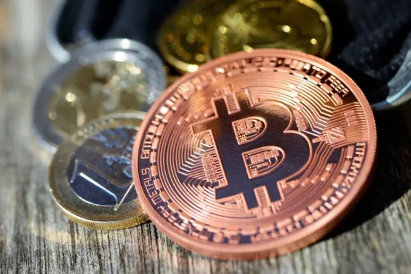 Navodni tvorac Bitkoina zadržaće 1,1 milion Bitkoina iz svog kripto bogatstva