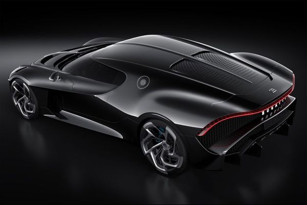 bugatti-predstavlja-la-voiture-noire-najskuplji-automobil-svih-vremena