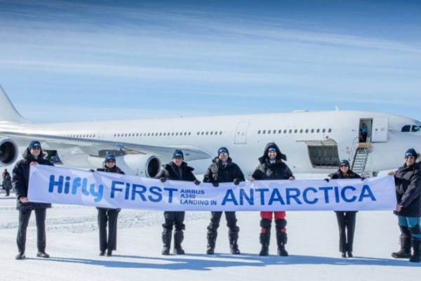 pogledajte-prvo-sletanje-airbus-a340-aviona-na-ledenu-pistu-antarktika