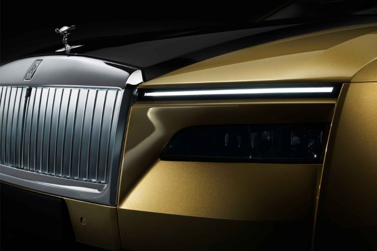 rolls-royce-spectre-unveiled-the-marques-first-fully-electric-motor-car-19