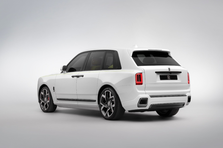 rolls-royce-predstavlja-black-badge-cullinan-series-ii-evoluirani-alter-ego-18