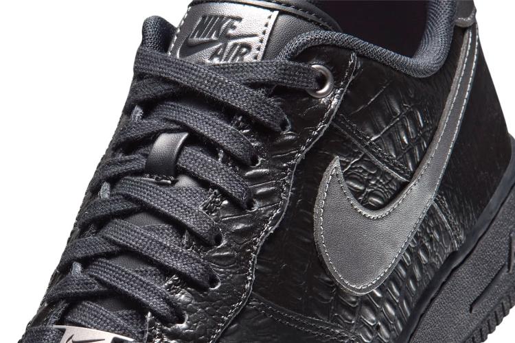 nike-air-force-1-low-triple-black-croc-crne-patike-sneaker-kultura-muski-stil-muski-magazin-8