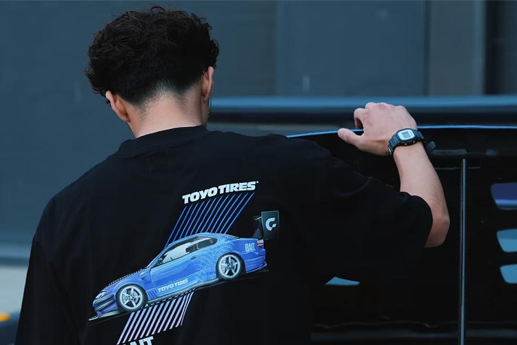 g-shock-dw5600tt25-1-toyo-tires-proxes-sport-r-motorsport-muski-satovi-muski-magazin-3