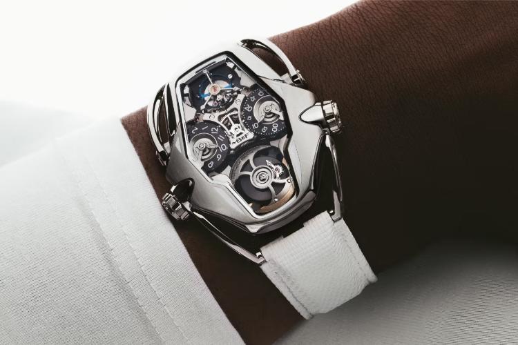 mbf-hm12-the-guardian-robot-luksuzni-sat-leteci-turbion-horologija-muski-magazin-7