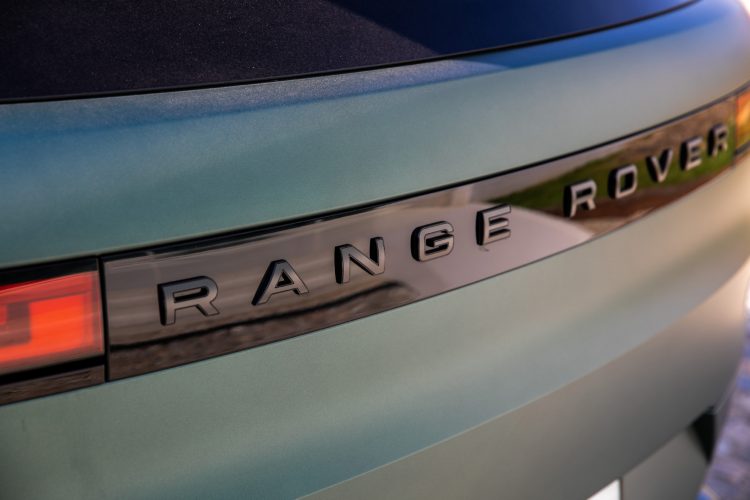 range-rover-ekata-estate-sumadija-range-rover-sport-sv-luksuzni-suv-dogadjaj-srbija-17