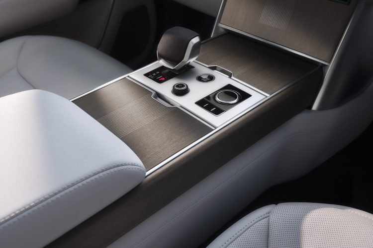 range-rover-electric-2026-elektricni-luksuzni-suv-automobili-25