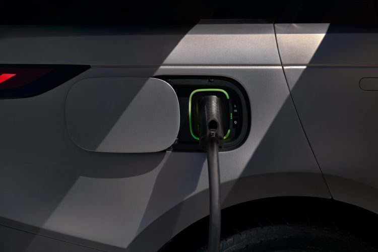 range-rover-sport-electric-2027-elektricni-luksuzni-suv-23