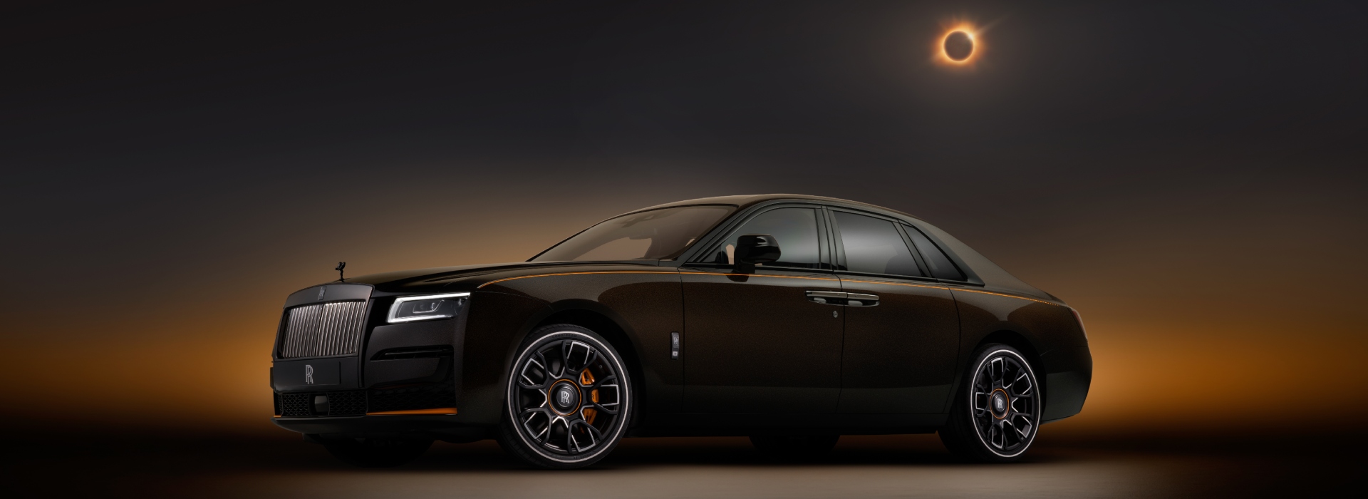 Rolls-Royce Black Badge Ghost Ékleipsis: Kada se luksuz sretne sa nebeskom lepotom