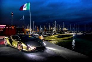 Prve zvanične fotografije Mekgregorove Lamborghini jahte