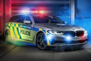 Saobraćajna policija u Češkoj dobila prvu flotu od deset BMW 540i xDrive Touring modela