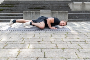 Spajdermen sklekovi - sjajna vežba za stomak