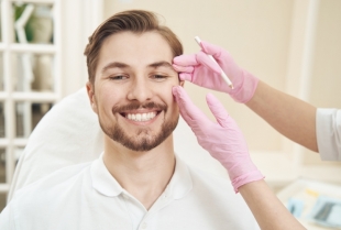 Novo istraživanje otkriva – sve više muškaraca bira Botox tretmane
