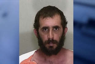 Čovek sa Floride uhapšen nakon što je ošamario ženu parčetom pice tokom svađe