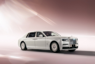 Rolls-Royce Phantom Cherry Blossom: Cvetna poema o prolaznosti, uspomenama i bezvremenoj eleganciji