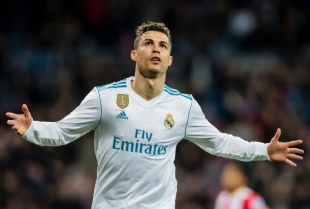 Kako Kristijano Ronaldo prkosi godinama i piše istoriju sa sinom