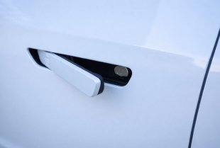 Kinezi zabranili skrivene kvake na automobilima: dizajnerski trik koji je bukvalno ubijao ljude